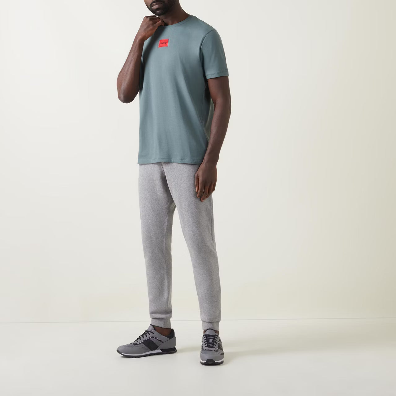 HUGO CENTER LOGO T-SHIRT