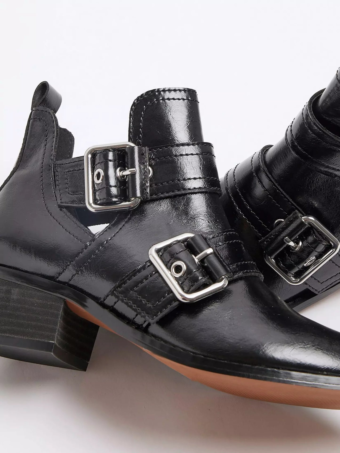 River Island BUCKLE WESTERN HEELED HALF BOOT