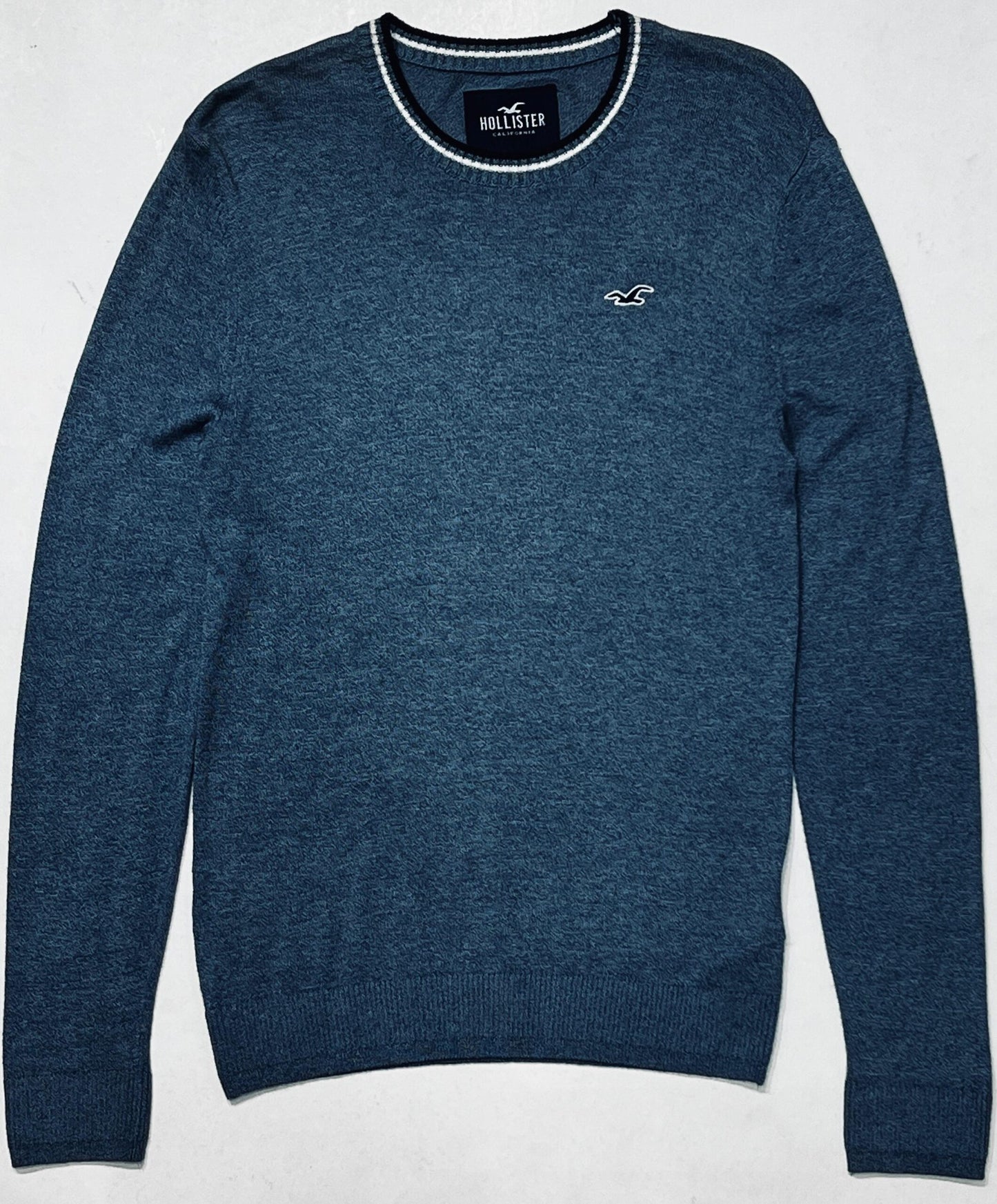 HOLLISTER PLAIN PULLOVER C/NK