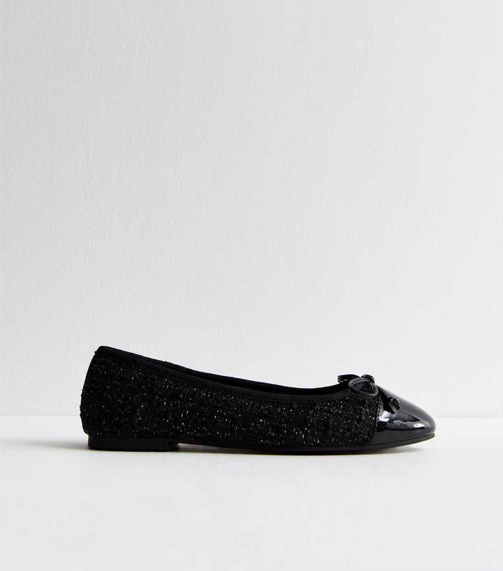 NEW LOOK BOUCHE PATENT TOE PUMP BALLERINA