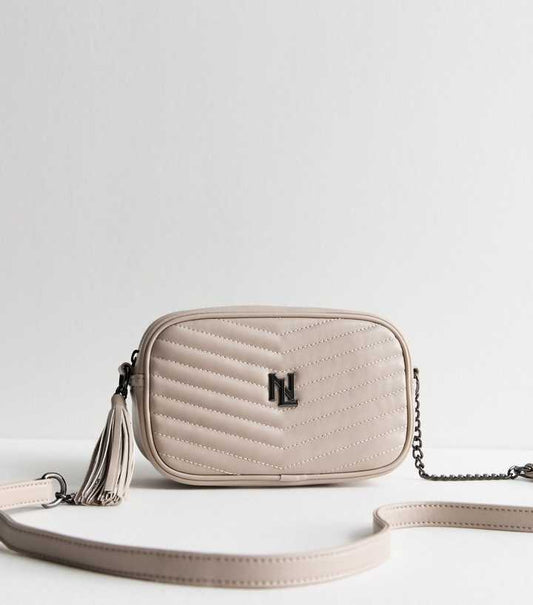 NEW LOOK CHEVRON LEATHER LOOK TASSLE CROSS BODY BAG