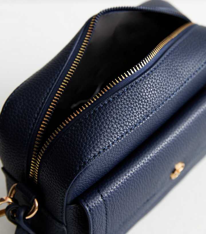 NEW LOOK LEATHER LOOK POCKET CROSS BODY BAG
