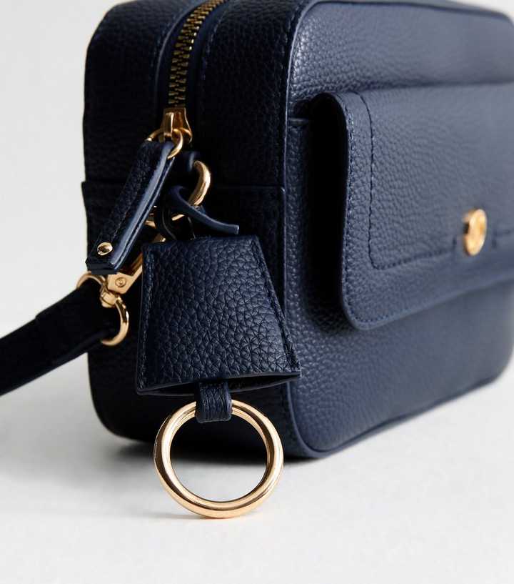 NEW LOOK LEATHER LOOK POCKET CROSS BODY BAG