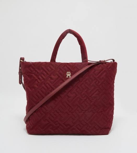 Tommy Hilfiger  IDOL MONOGRAM TOTE BAG