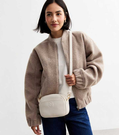 NEW LOOK DOME LEATHER LOOK CROSS BODY BAG