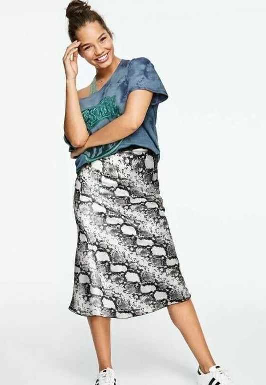 PINK SATIN SNACK PRINT SKIRT